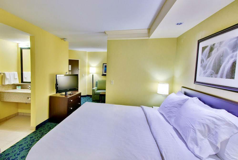 Springhill Suites Birmingham Colonnade Exterior foto